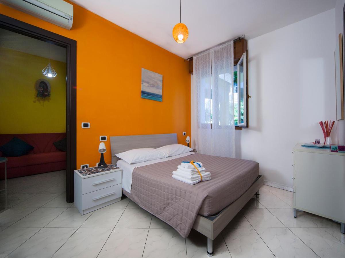 Residence Yellow Rimini Kültér fotó