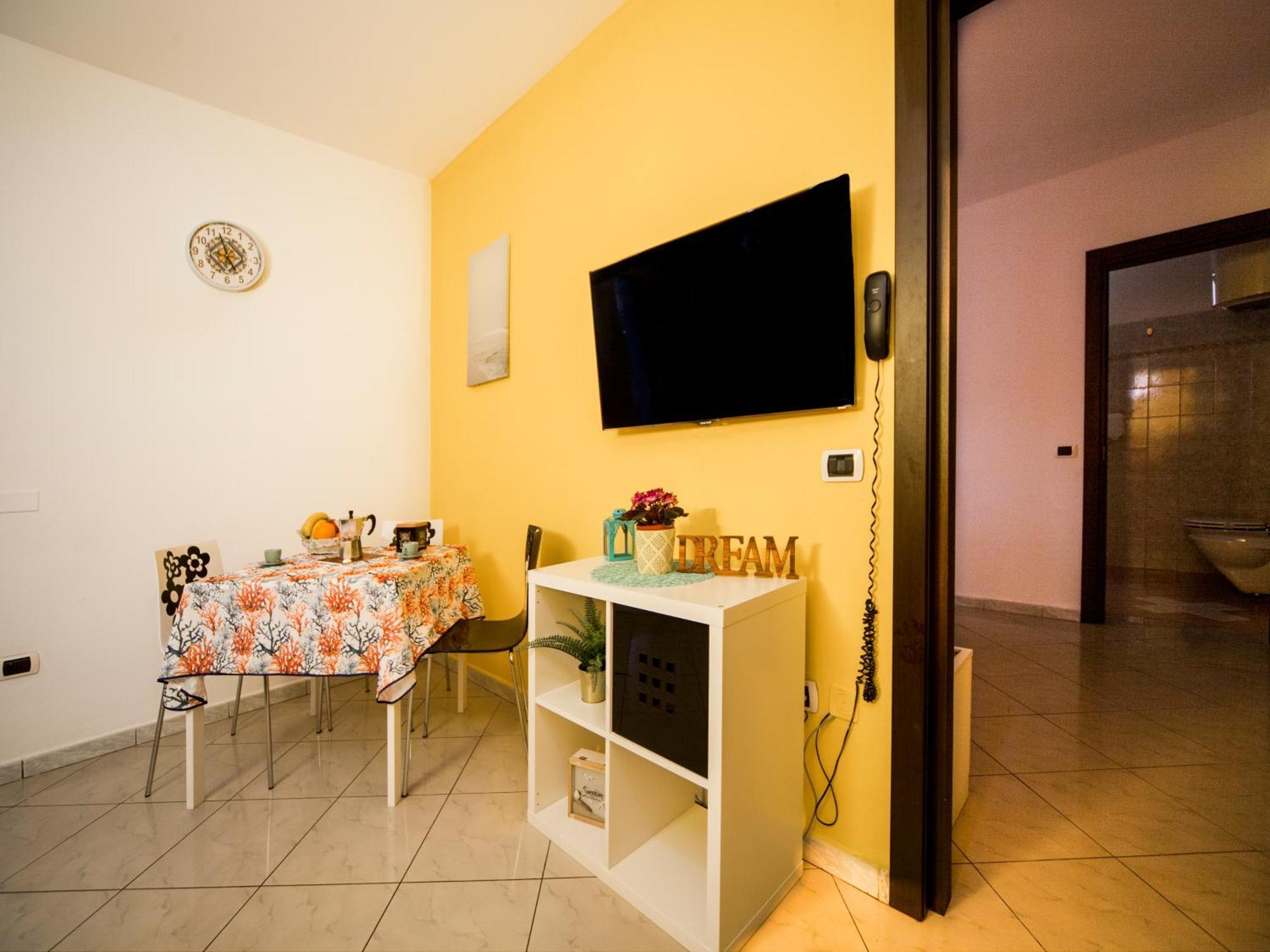 Residence Yellow Rimini Kültér fotó